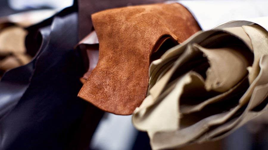 L'Importanza della Scelta Attenta dei Materiali nella Produzione di Scarpe Gioselin