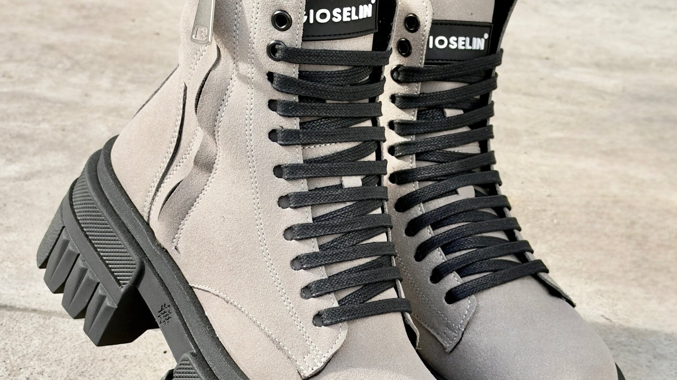 Nuovo Stivale Time Gioselin: glamour, altezza e comodità in un unico design