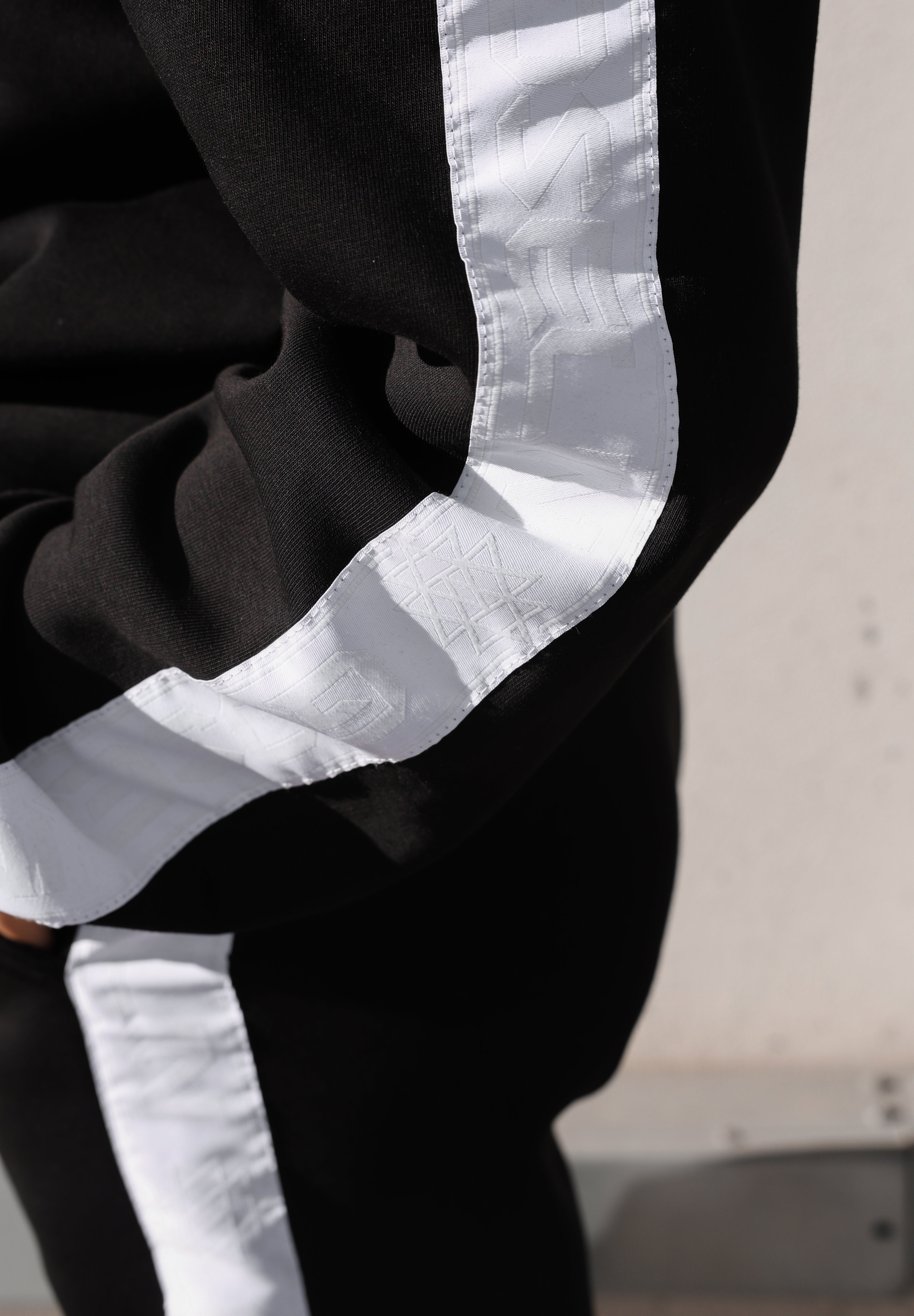 Tuta Basic Nera "25"