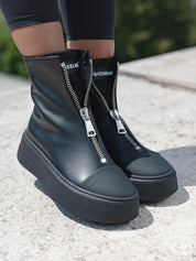 LIGHT - Line Total Black Diamond